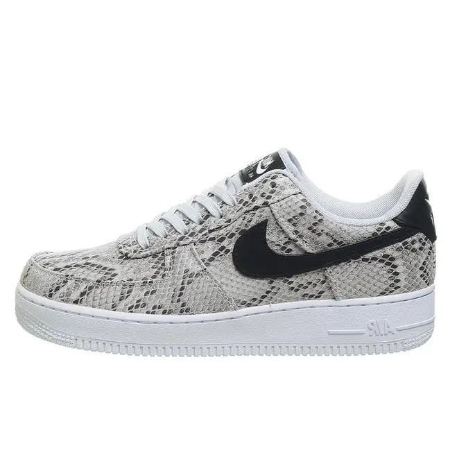 Nike air best sale max 1 snakeskin