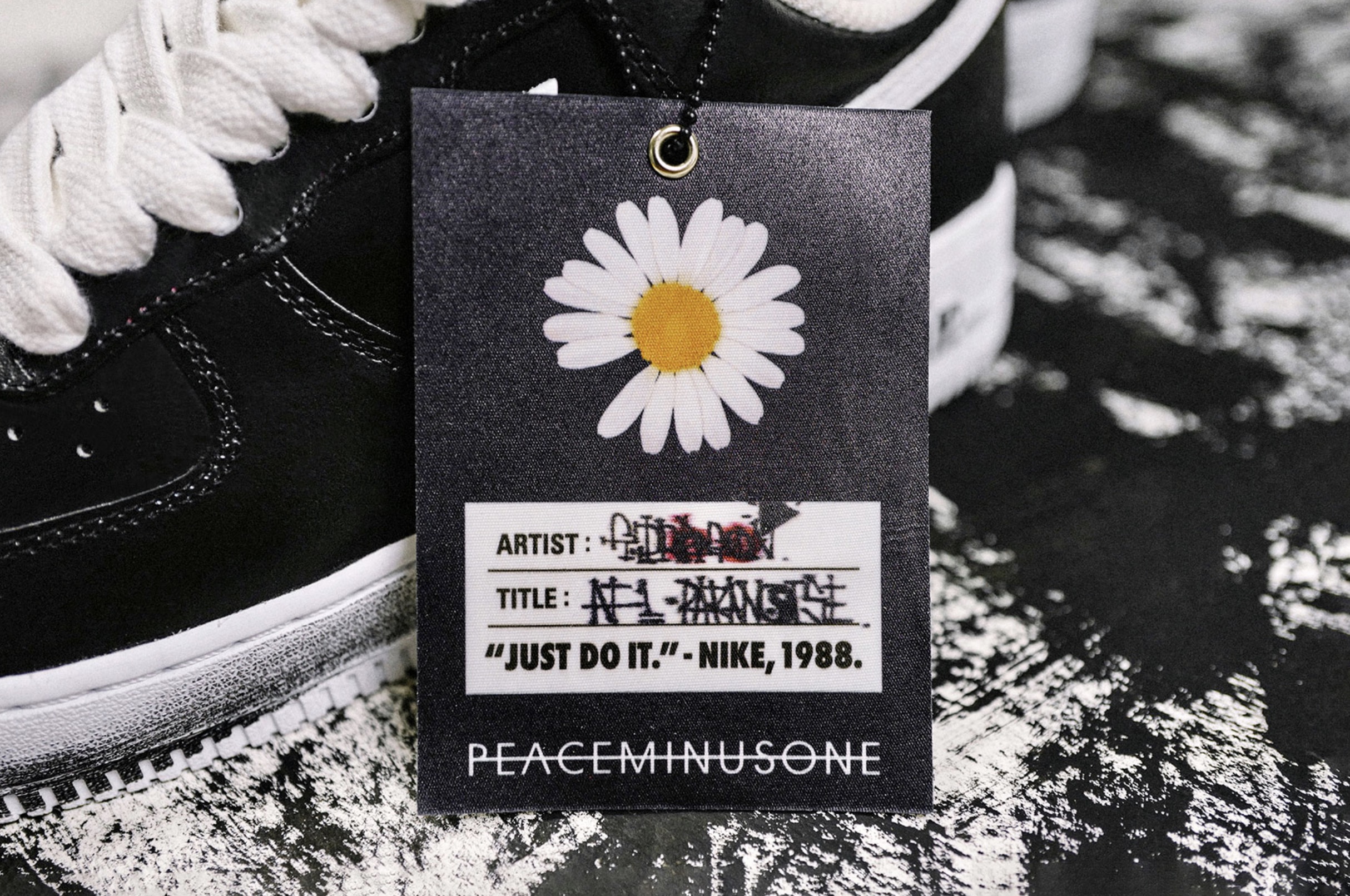 The PEACEMINUSONE x Nike Air Force 1 '07 Will Be Arriving This Week 4