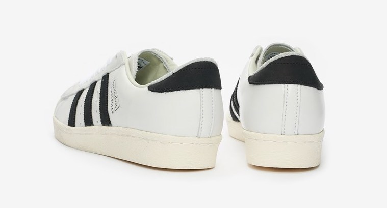 adidas superstar white black back