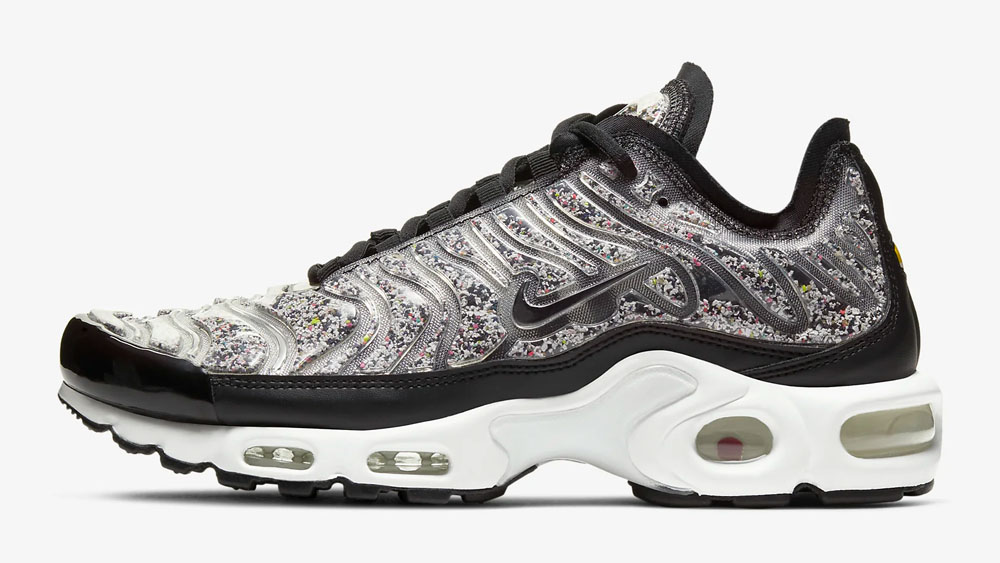 _0003_Nike Air Max Plus Recycled Black