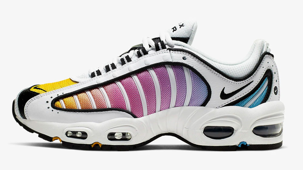 _0007_Nike Air Max Tailwind 4