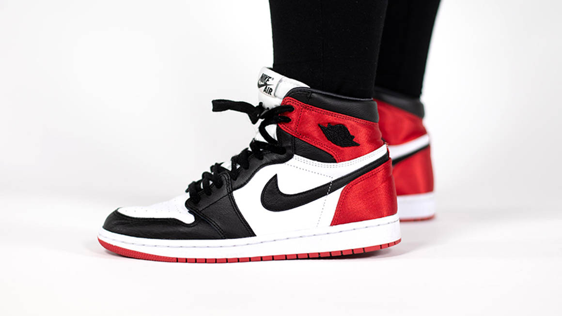 Nike Air Jordan 1 Hi "Satin Bred" On Foot - Jordan 1 Size Guide