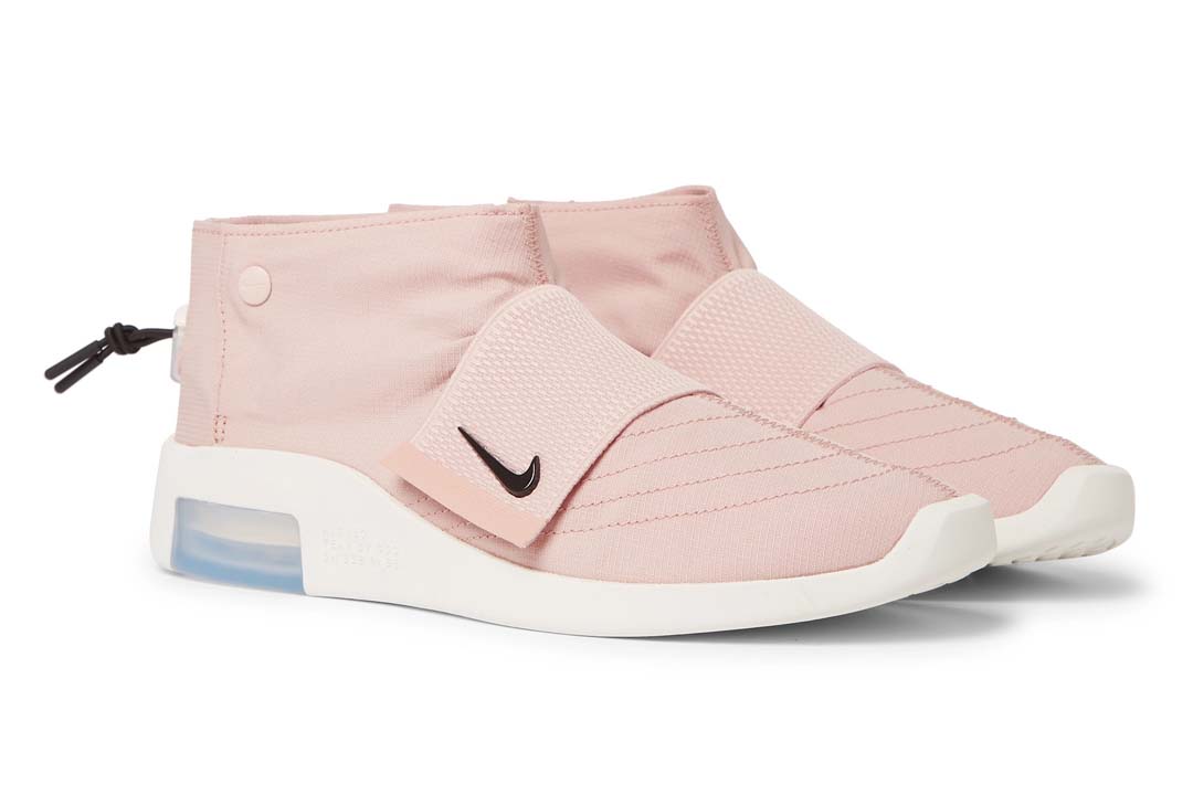 Make Someone's Crep-mas With These 25 Extraordinary Sneakers!