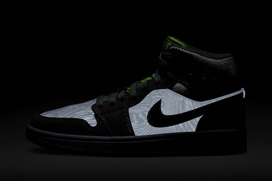 Air-Jordan-1-Mid-Vast-Grey-Ghost-Green-CV3018-001-Release-Date-7