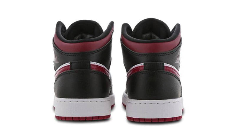 Jordan 1 Mid Black Red
