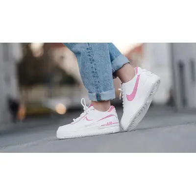 Nike womens stockx investigates drives popularity nike womens air max Shadow Magic Flamingo