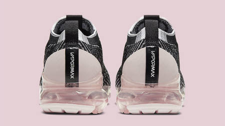 The Nike Air VaporMax Flyknit Looks Glamorous In Soft Pink