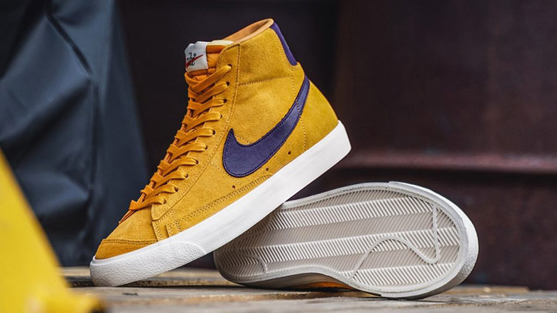 Nike Blazer 77 Beige Black front