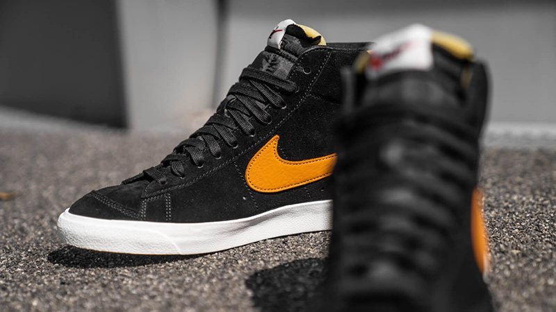 Nike Blazer 77 Black Beige front
