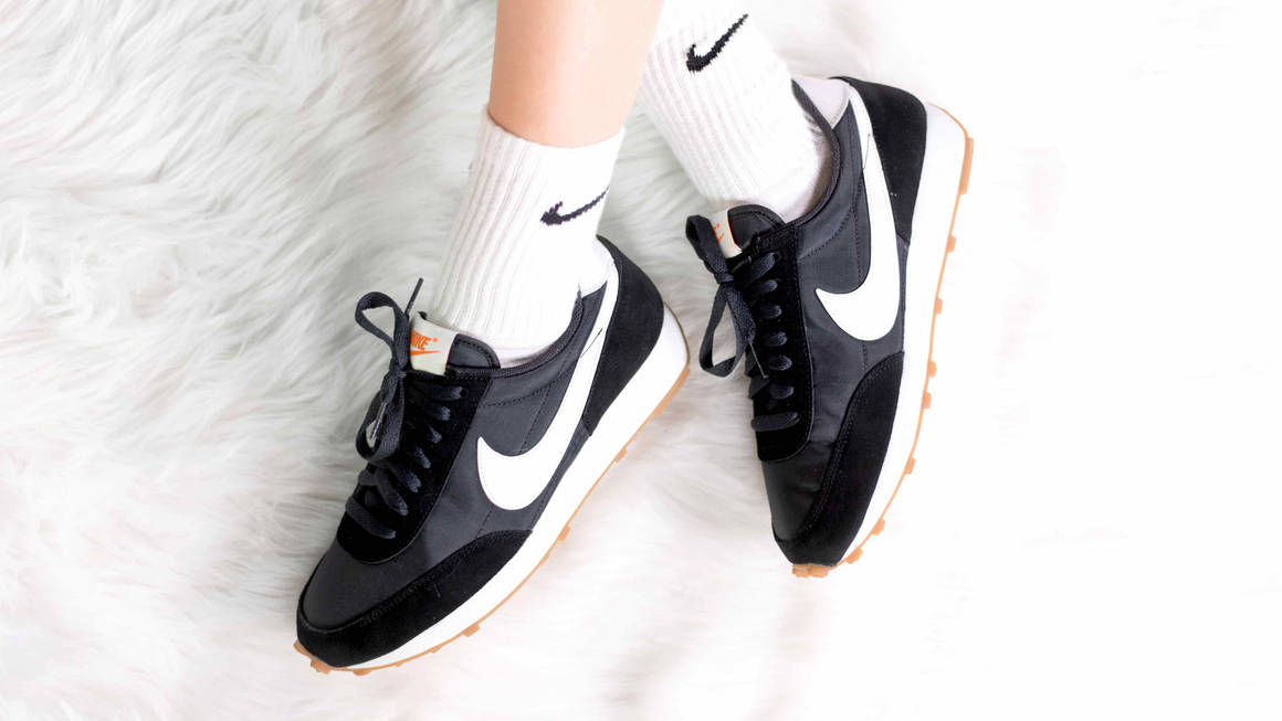 nike daybreak women black