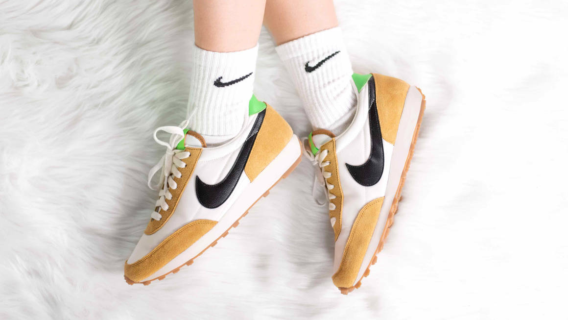 An day of the dead nike daybreak Exclusive Closer Look At The girls Nike Daybreak Pack | girls