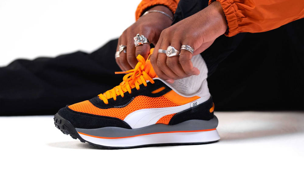 How To Style The PUMA Style Rider OG “Vibrant Orange” How To Style The PUMA Style Rider OG “Vibrant Orange”