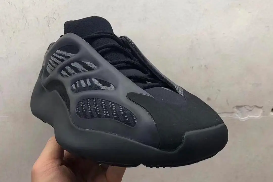 Yeezy v3 clearance triple black