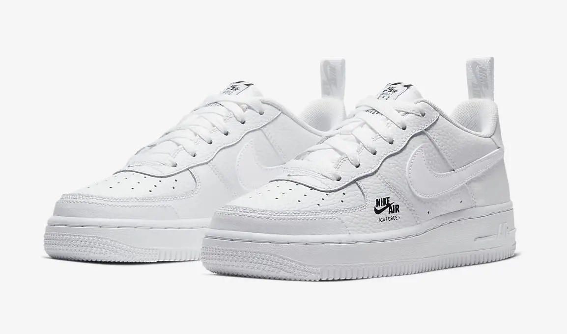 air force under construction white