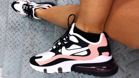 Step Into Christmas With These 10 Must Have Sale Sneakers From Nike! Step Into Christmas With These 10 Must Have Sale Sneakers From Nike!