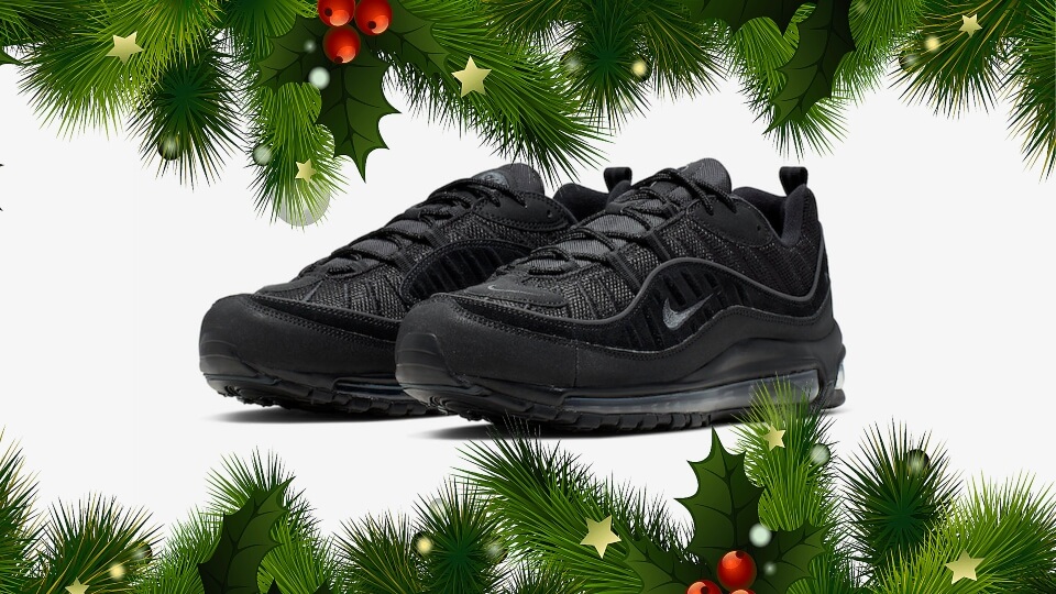 Every Sneakerhead Wants To See These 10 NEW Nike Trainers Under The Tree 6