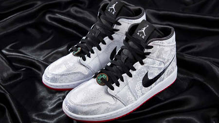 A Closer Look At The CLOT x Air Jordan 1 "Fearless" A Closer Look At The CLOT x Air Jordan 1 "Fearless"