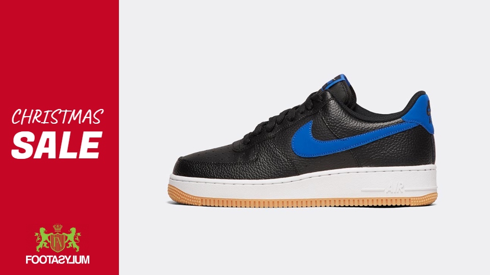 20 Christmas Sale Bargains For As Low As £35 At Footasylum 10