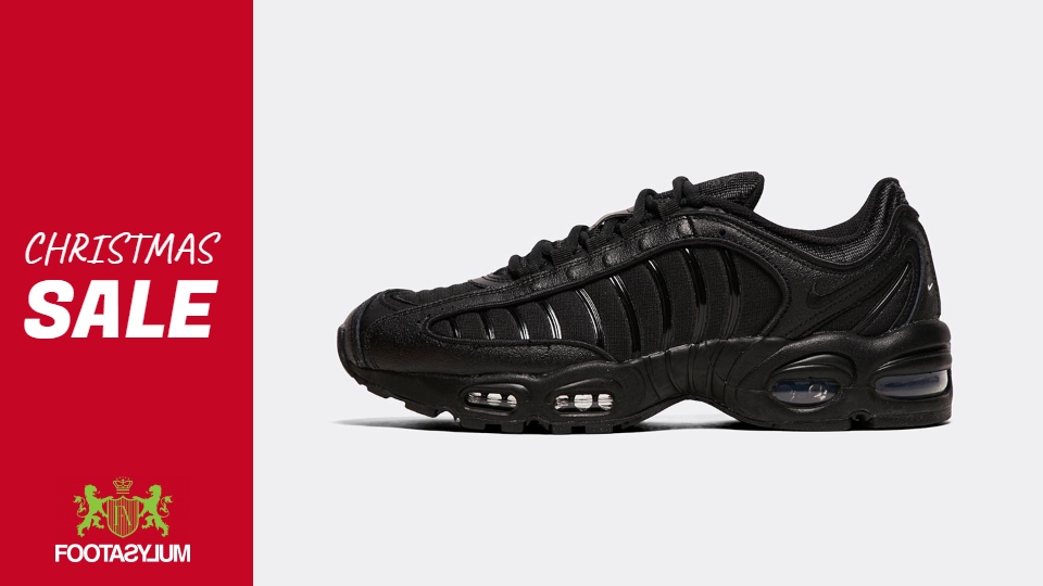 20 Christmas Sale Bargains For As Low As £35 At Footasylum 3