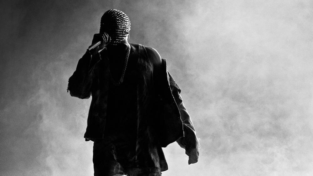 Kanye West Was Just Spotted Wearing Nike Kanye West Was Just Spotted Wearing Nike