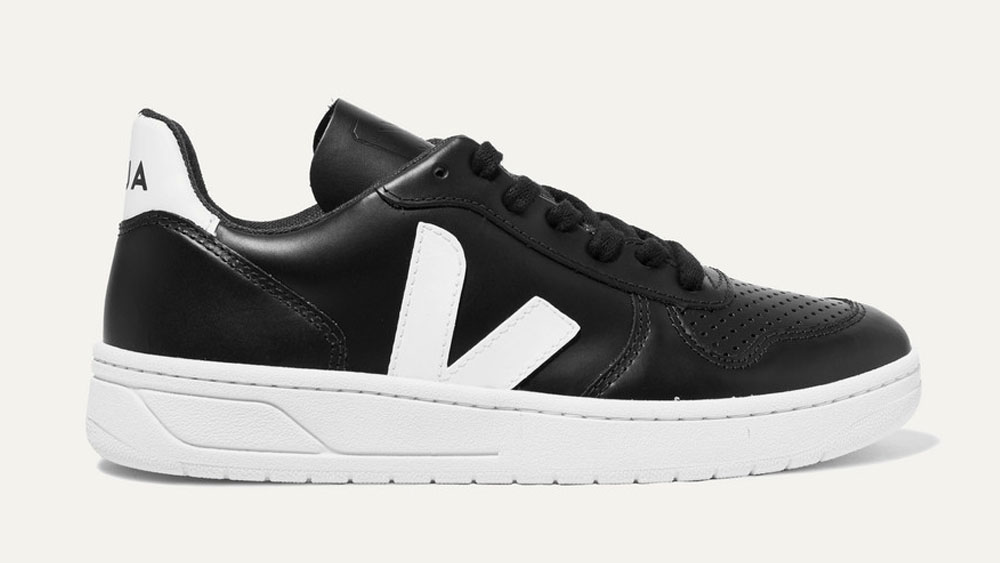 _0007_Veja Black White NET SUSTAIN V-10 leather