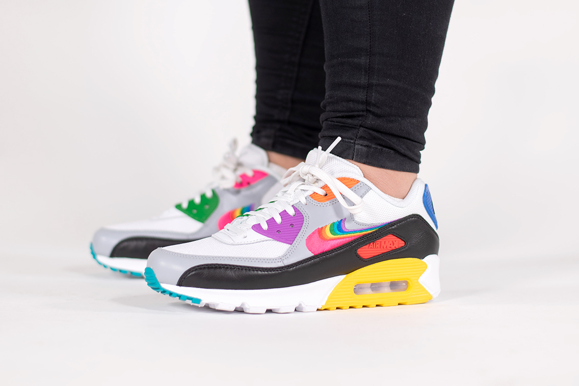 how do off white air max 90 fit