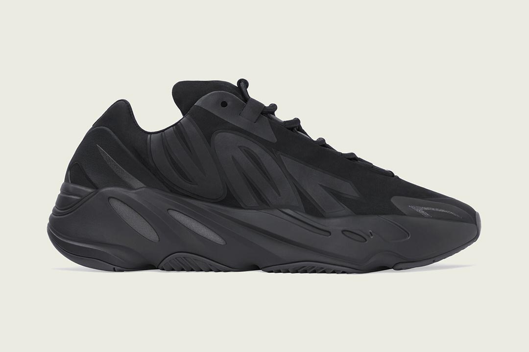 Yeezy 700 MNVN "Triple Black"