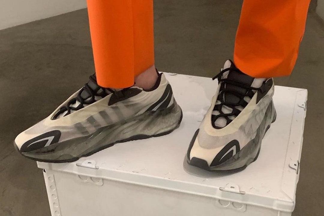 Yeezy 700 MNVN "Bone"