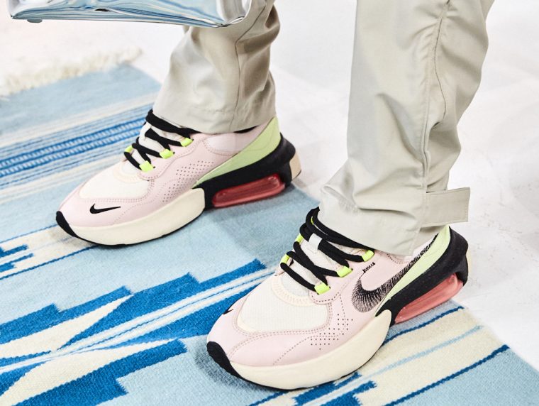 Air Max Verona UNKNWN on foot