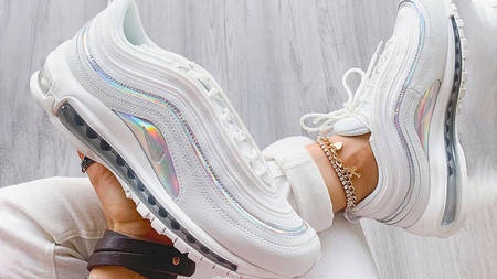 SAVE On These 20 Must-Cop Kicks In Offspring's Crazy Sale! SAVE On These 20 Must-Cop Kicks In Offspring's Crazy Sale!