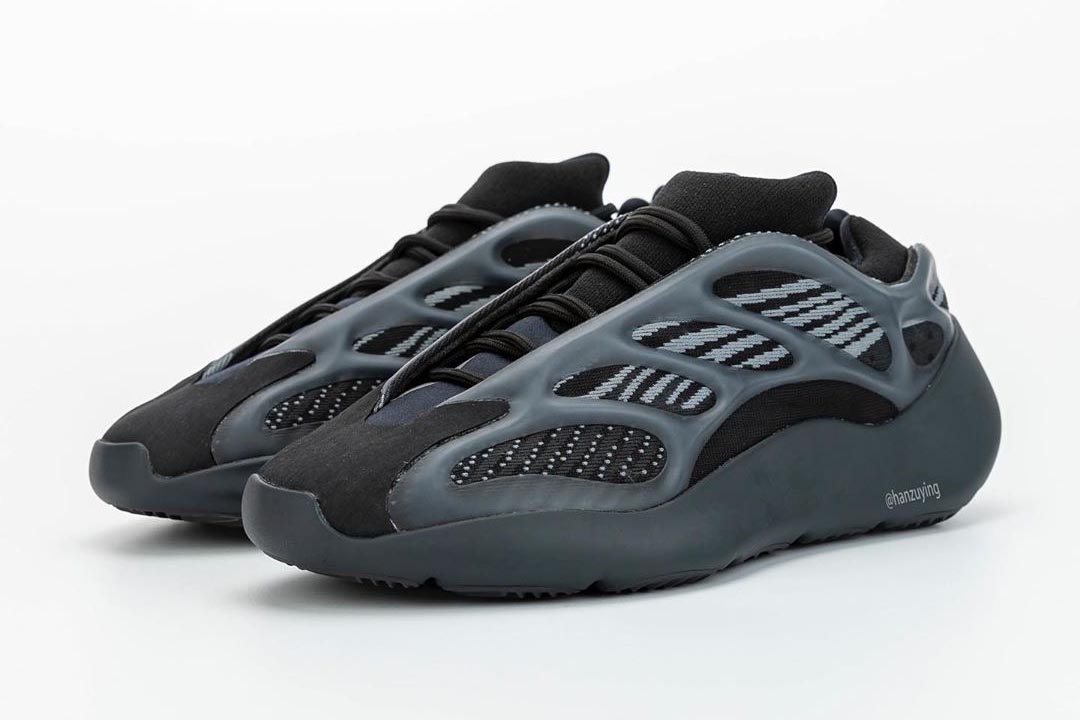 Yeezy 700 V3 "Alvah"