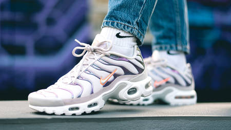 FREE GIVEAWAY: WIN This Nike Air Max Plus! FREE GIVEAWAY: WIN This Nike Air Max Plus!