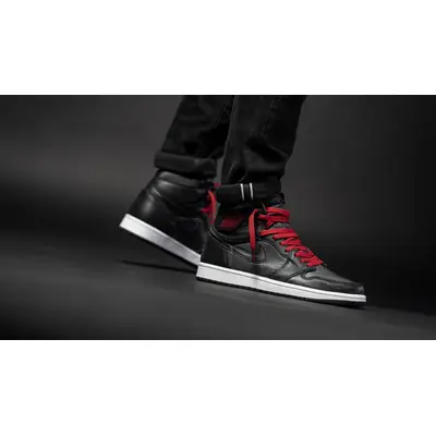 air jordan 1 black satin gym red