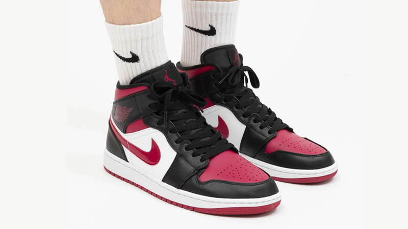 aj 1 mid noble red