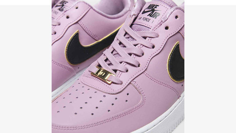 Nike Air Force 1 07 Pink Black