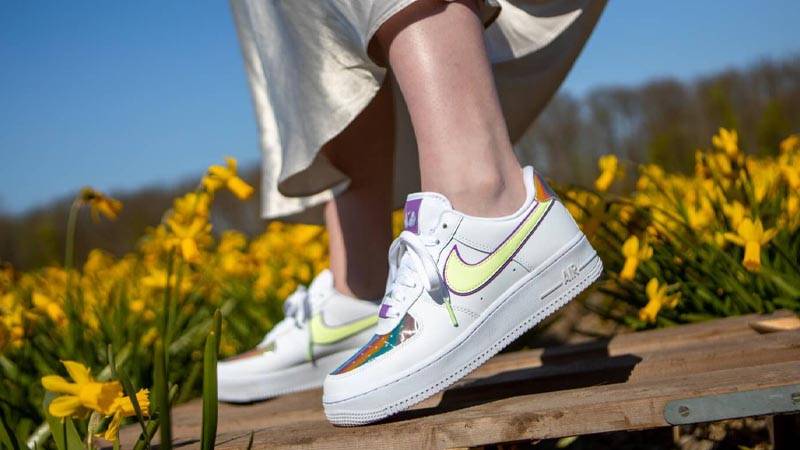 air force 1 easter on feet