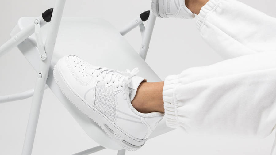 af1 react triple white