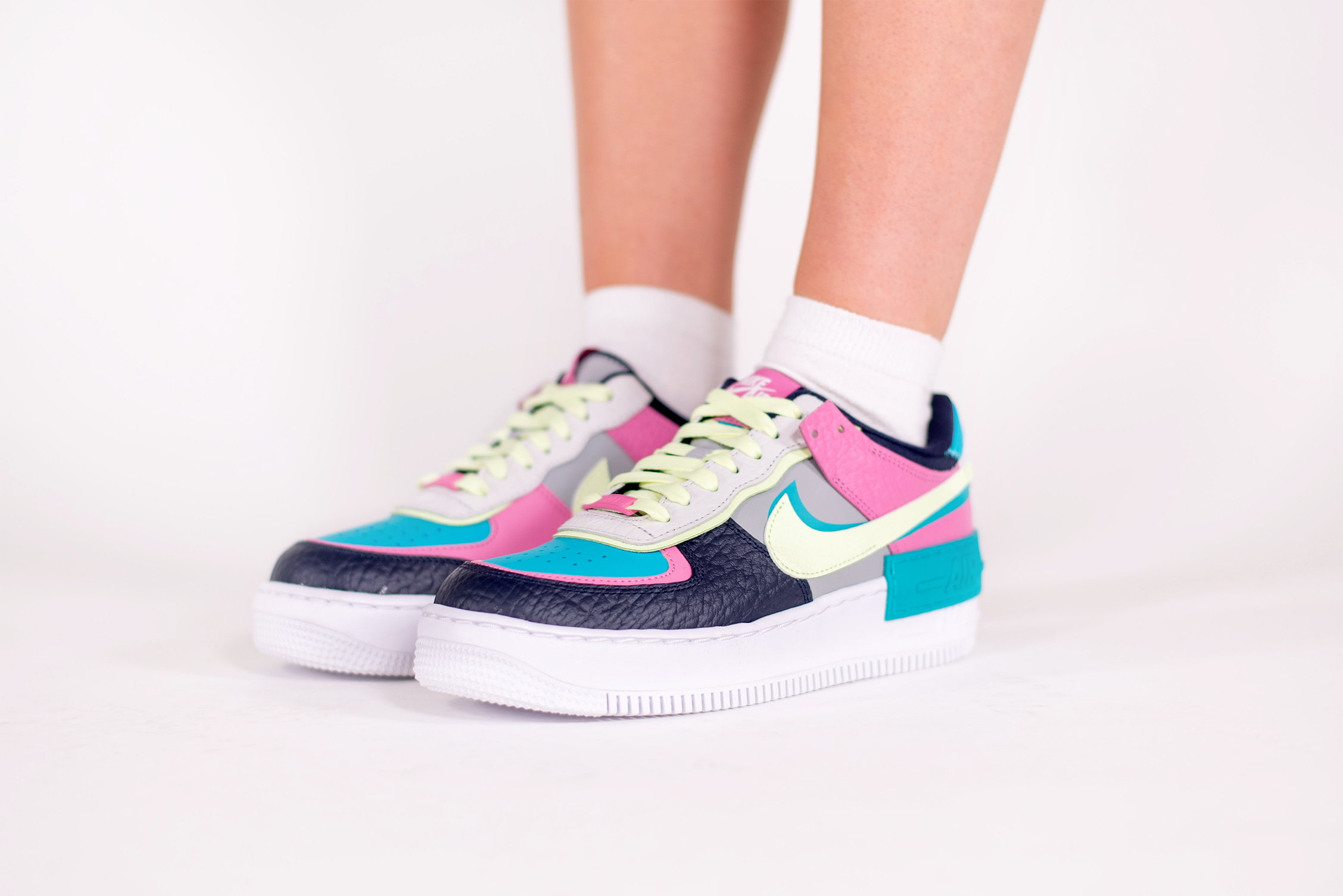 Nike Air Force 1 Shadow SE Light Smoke Grey
