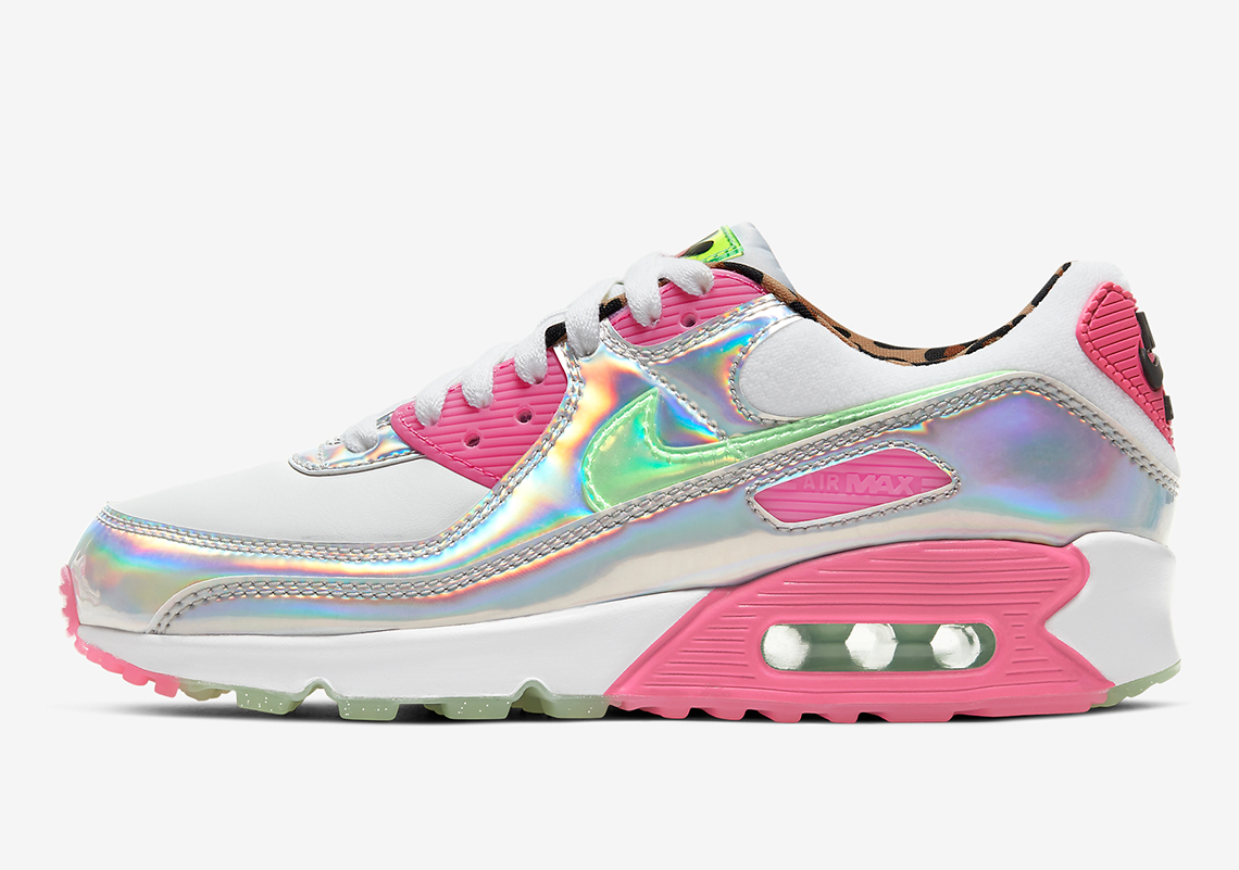 Nike Air MAx 90 Iridescent side