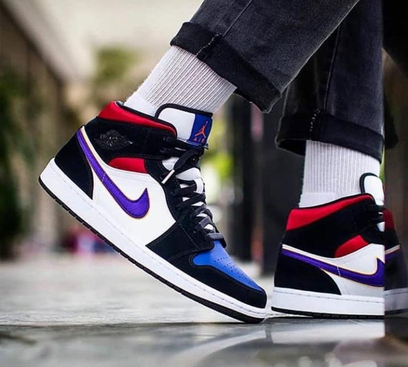 10 Nike Jordan 1s That Should Have Sold-Out By Now 3