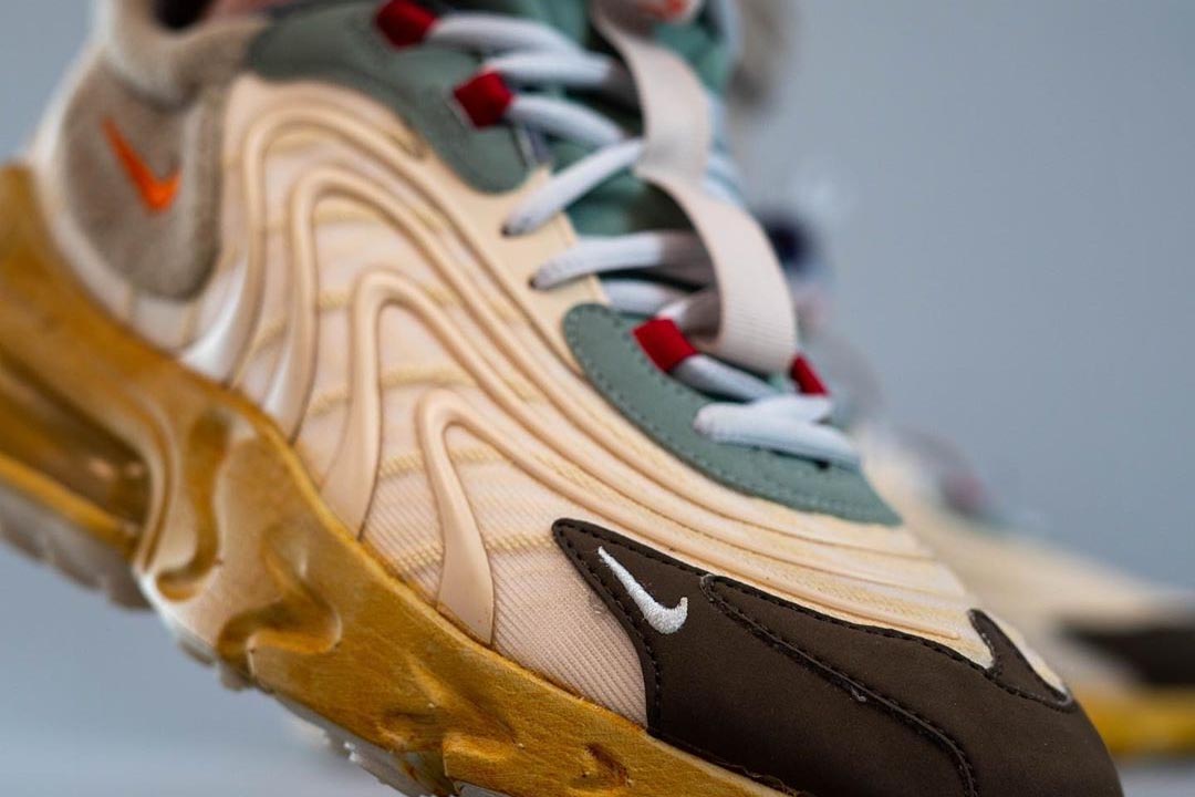 Travis Scott x Nike Air Max 270 React "Cactus Jack"