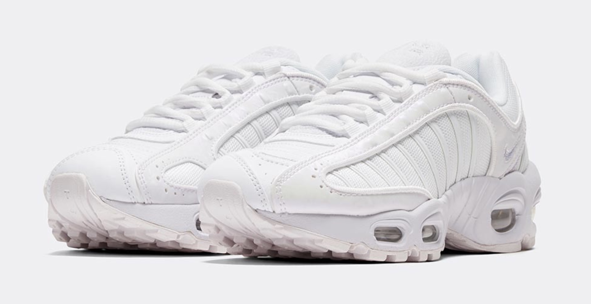 nike tailwind grape