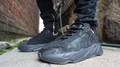 yeezy 700 mnvn triple black on feet