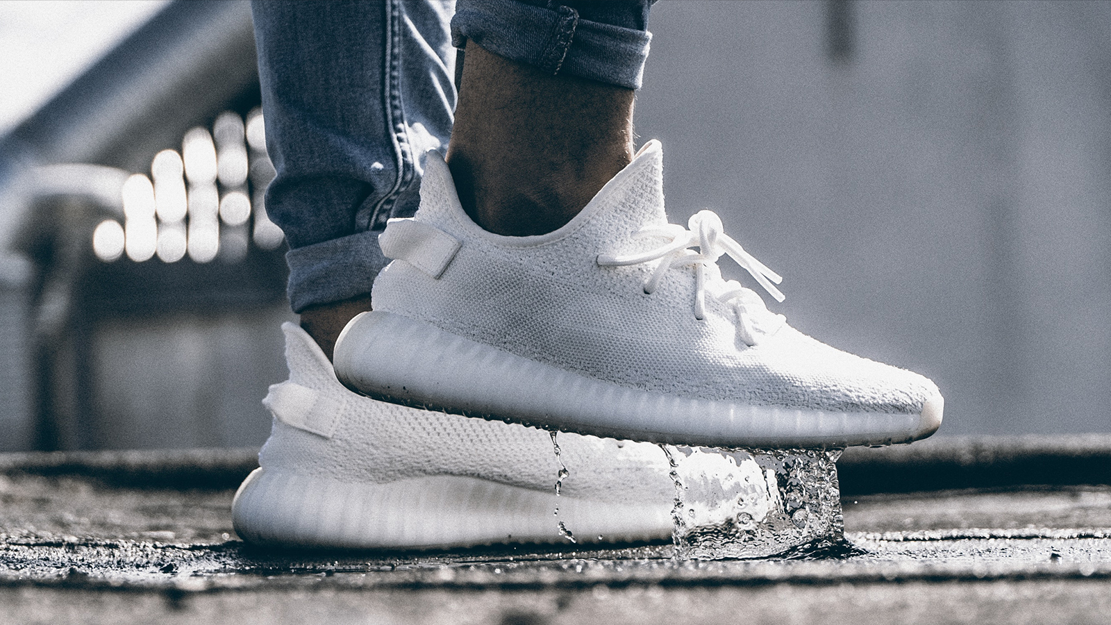 Yeezy boost 350 white