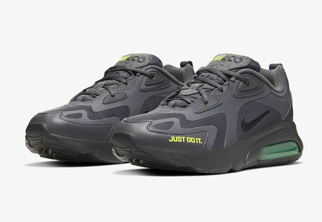 Catch These 25 Price Drops Before They Sellout From The Nike UK SALE 28