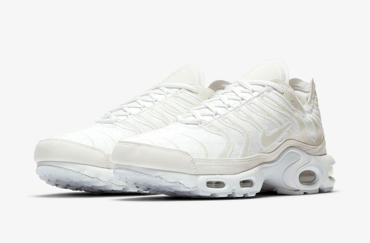 Catch These 25 Price Drops Before They Sellout From The Nike UK SALE 20