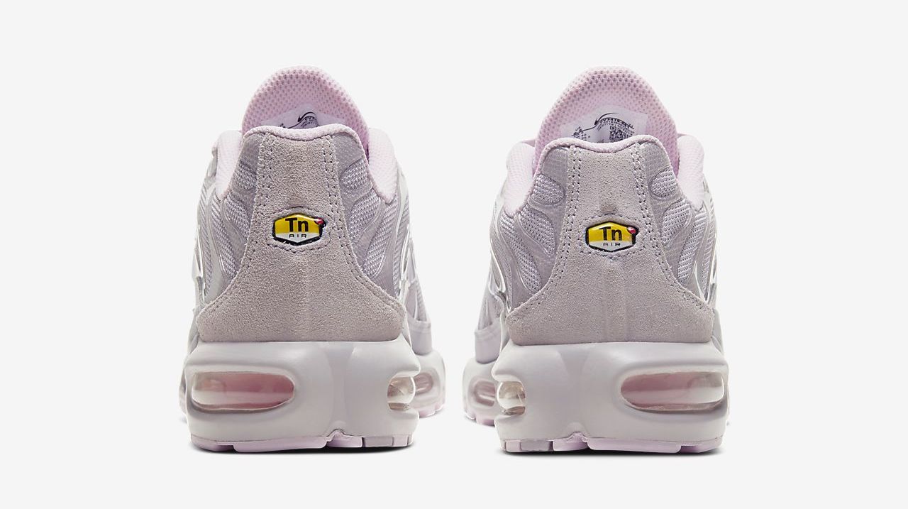 air-max-plus-pink foam