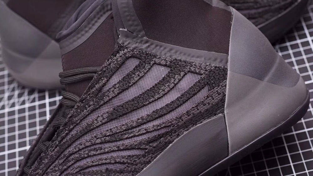 Image via Sneaker Bar Detroit Yeezy Quantum "Barium"