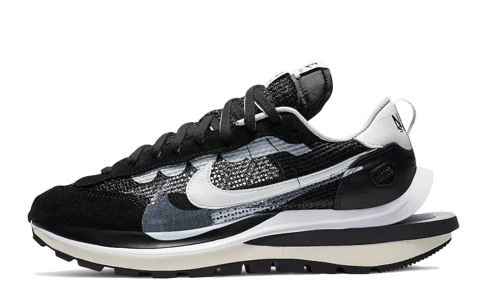 Catch A Closer Look At The Black & White sacai x Nike VaporWaffle | The ...