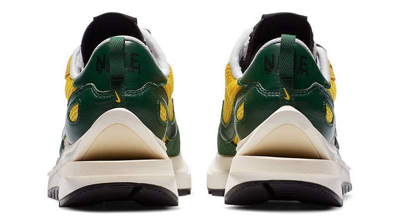 nike sacai vaporwaffle tour yellow stockx